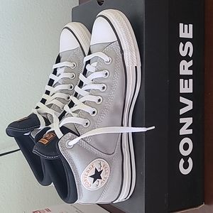 Converse Chuck Taylor High-top, Unisex, Mens size 9, Gray/White